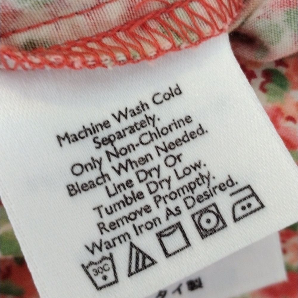 Eddie Bauer Cotton Blend Floral Pants. - Picture 7 of 8